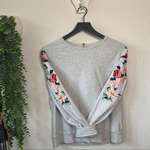 Darling Crewneck Sweater with Floral Emboridey